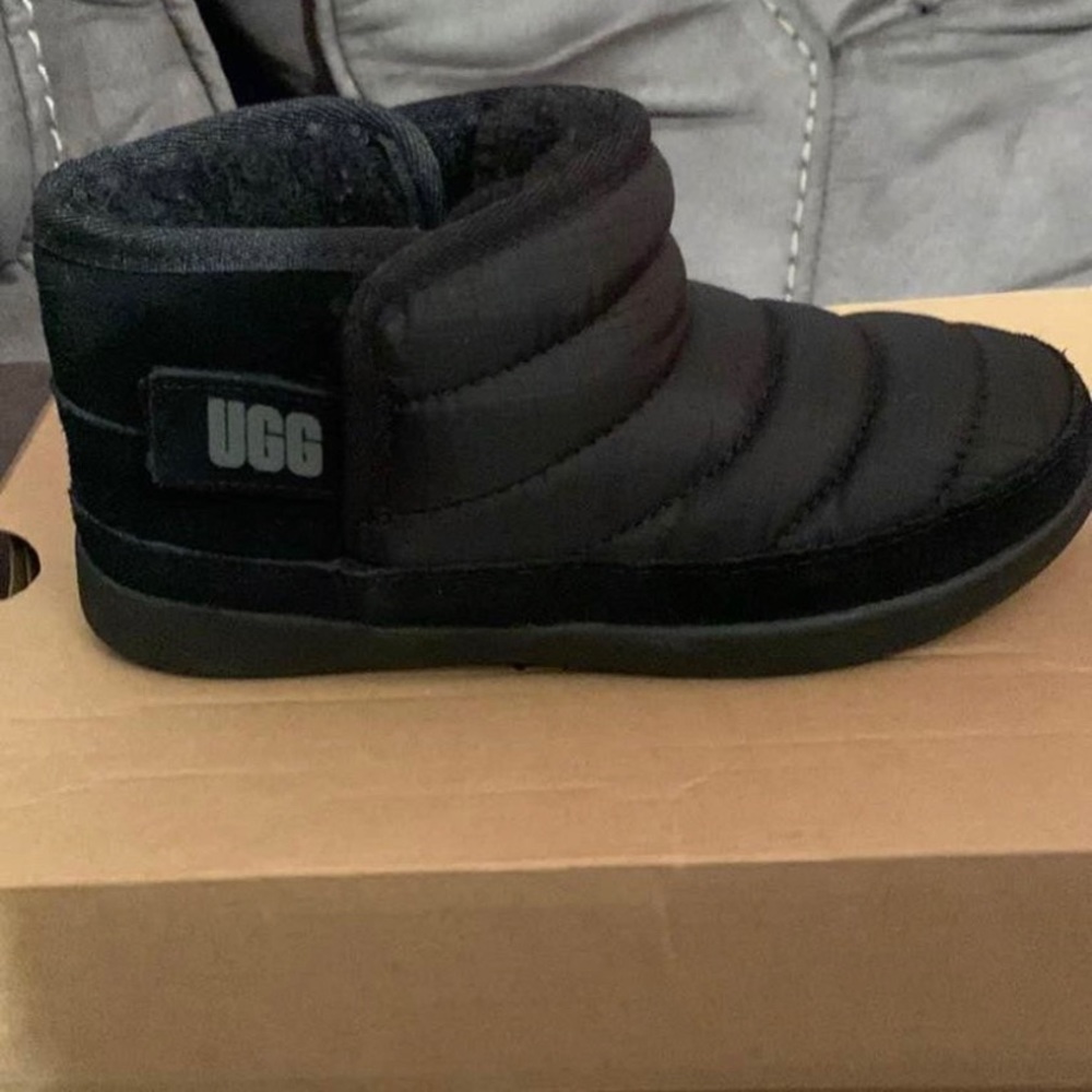 Ugg Zaylen Boots